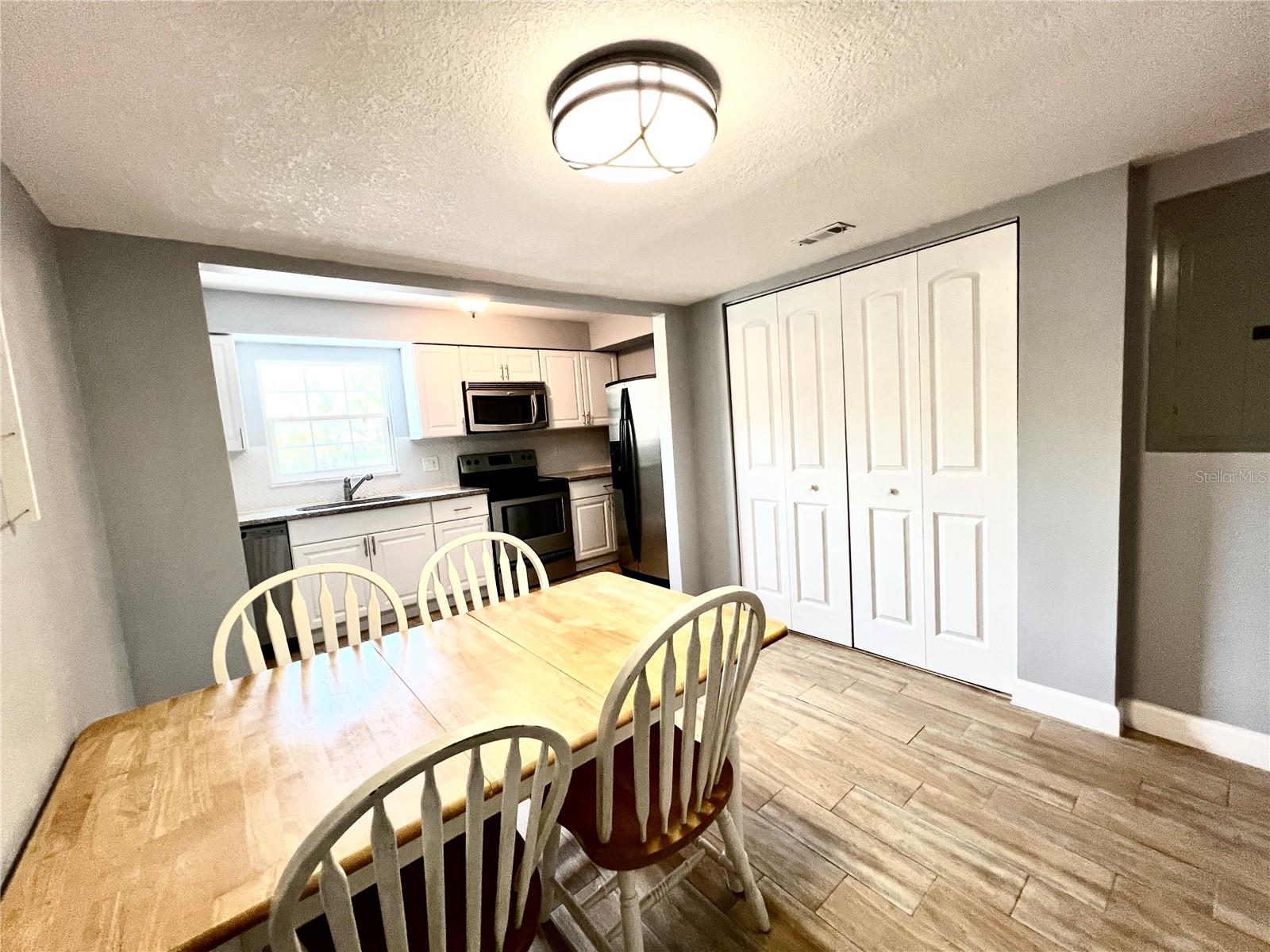 14402 REUTER STRASSE CIRCLE 223
