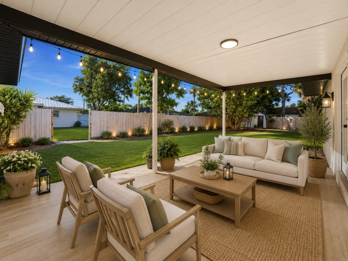 SOUTH POINTE WOODS - Residential