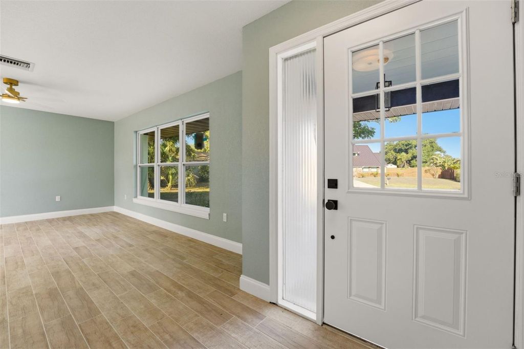 Photo of 3356 Plantation Place, Sarasota, FL 34231 (MLS # L4961906)