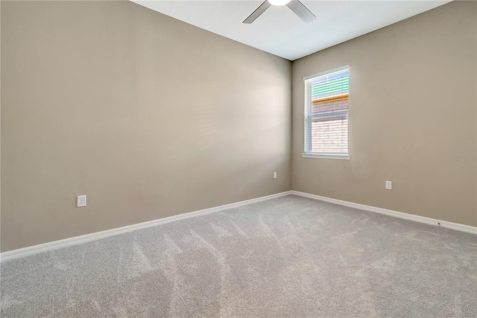 HIDDEN COVE - Residential