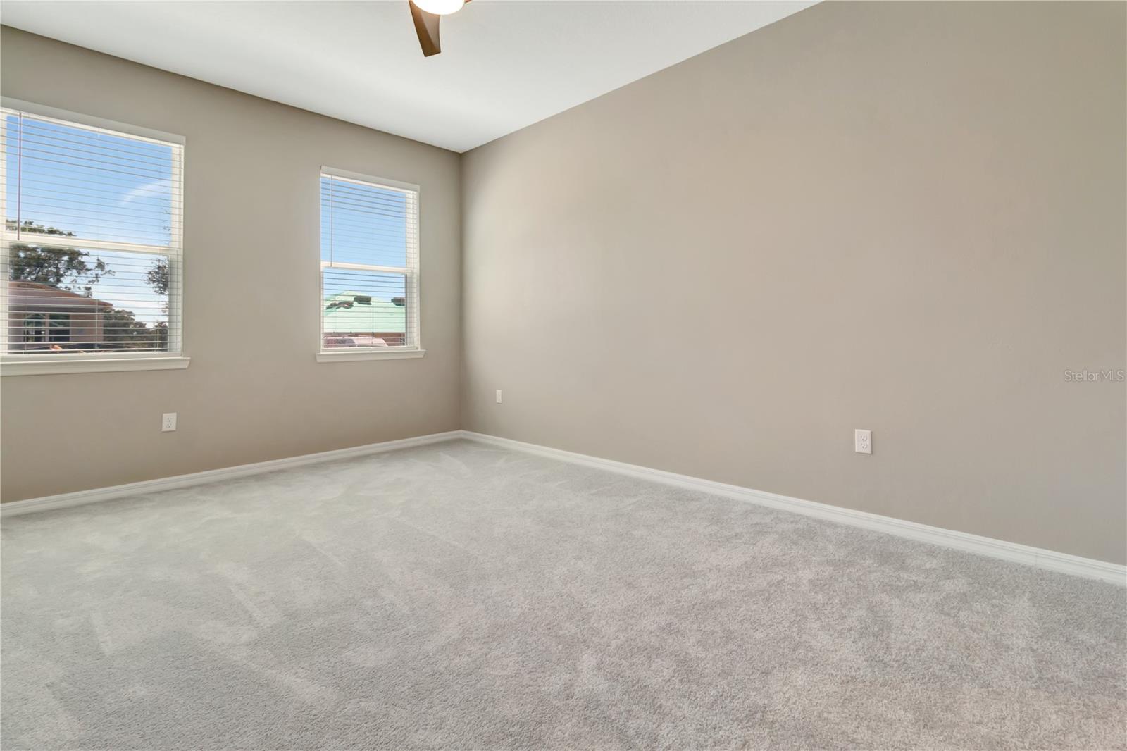 HIDDEN COVE - Residential