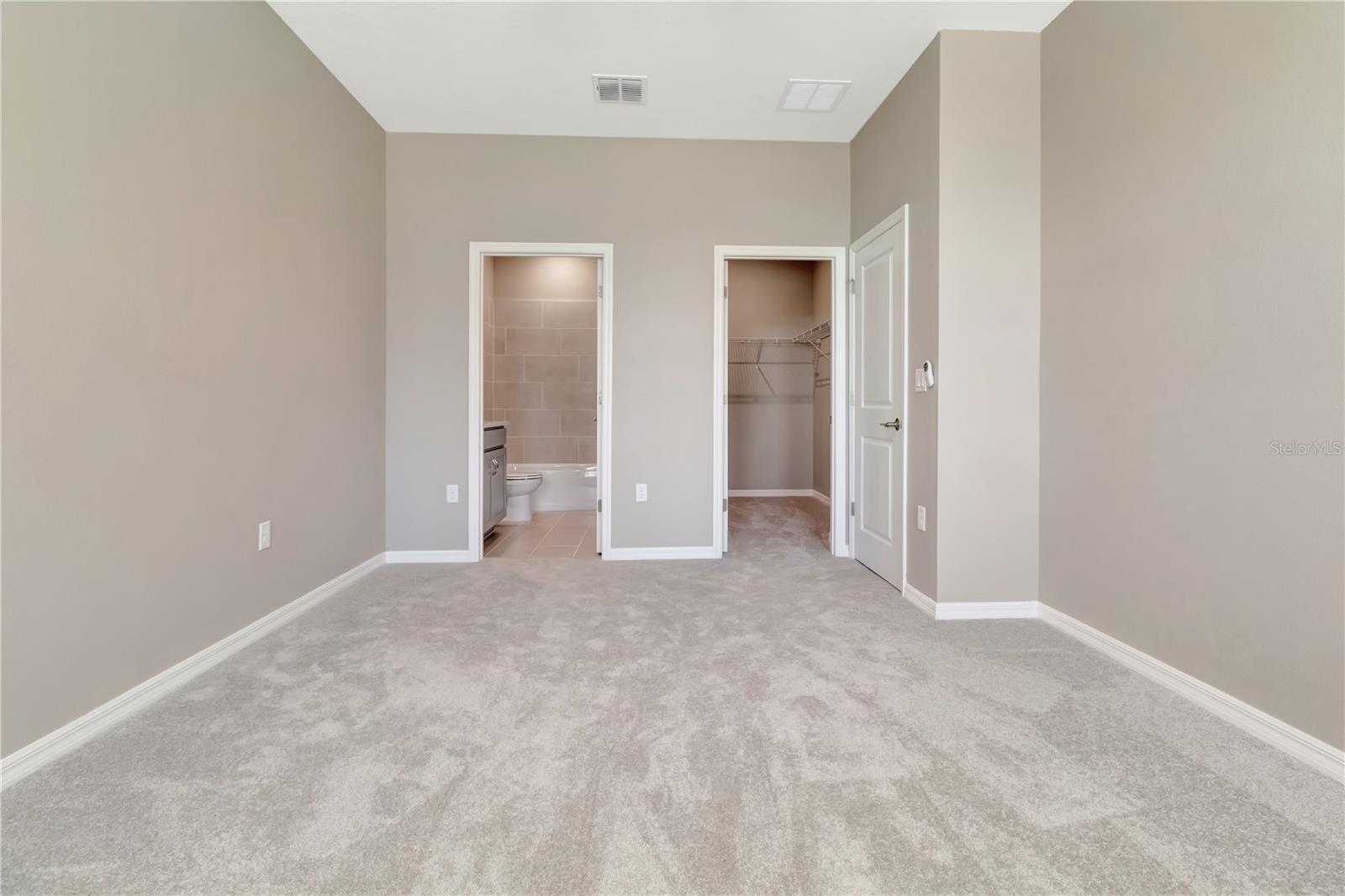 HIDDEN COVE - Residential