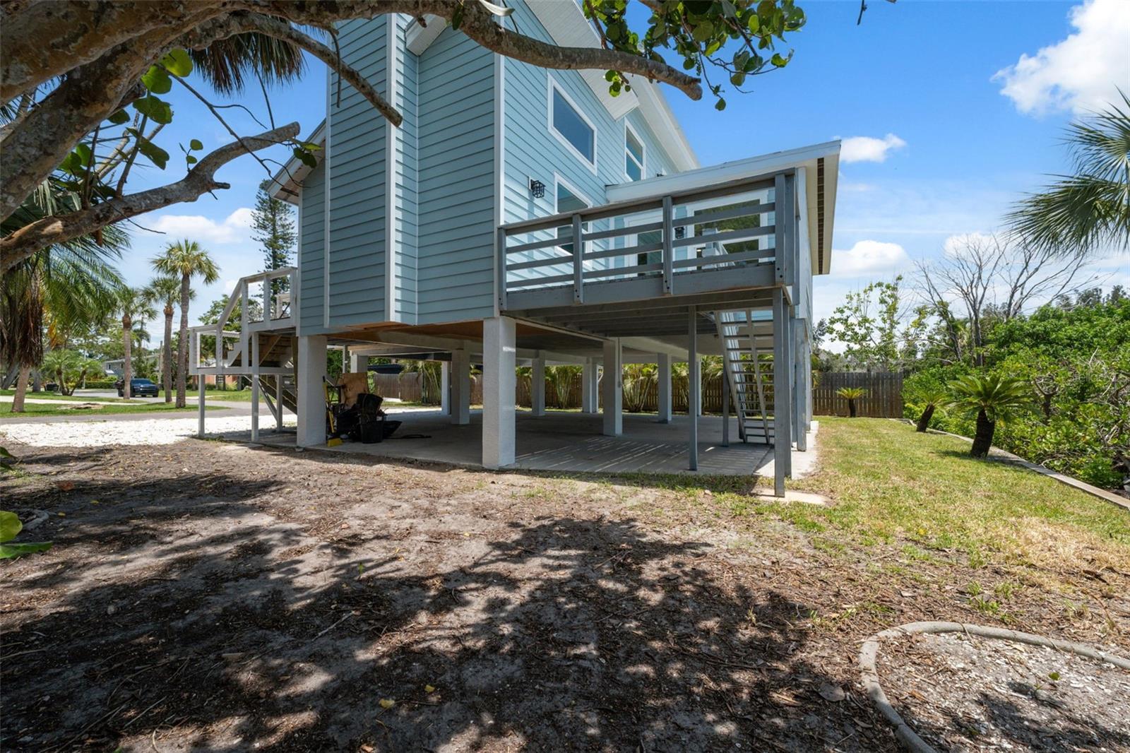 ACREAGE - Residential