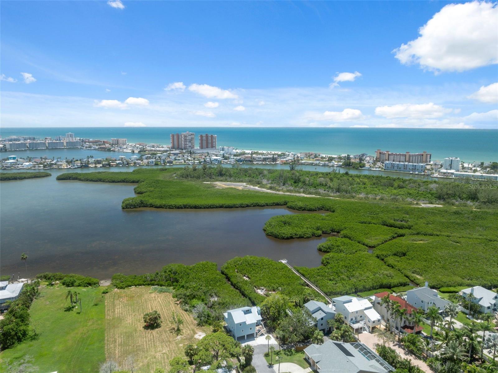 ACREAGE - Residential