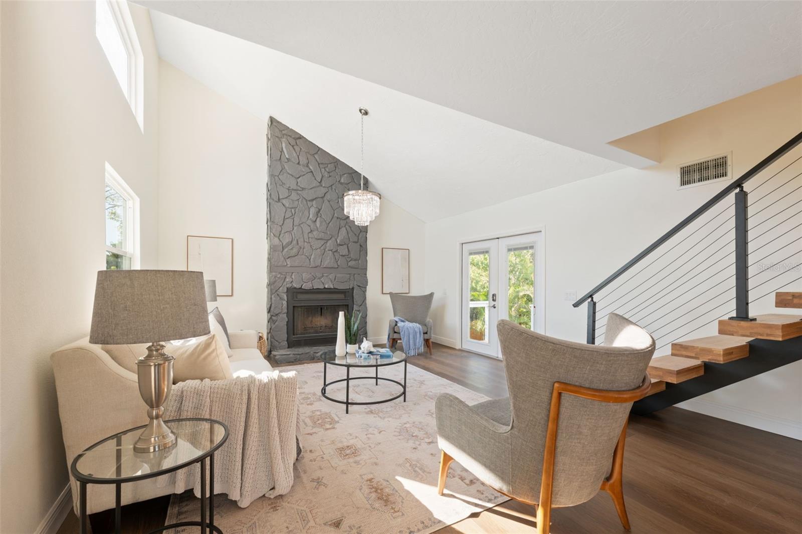 ACREAGE - Residential