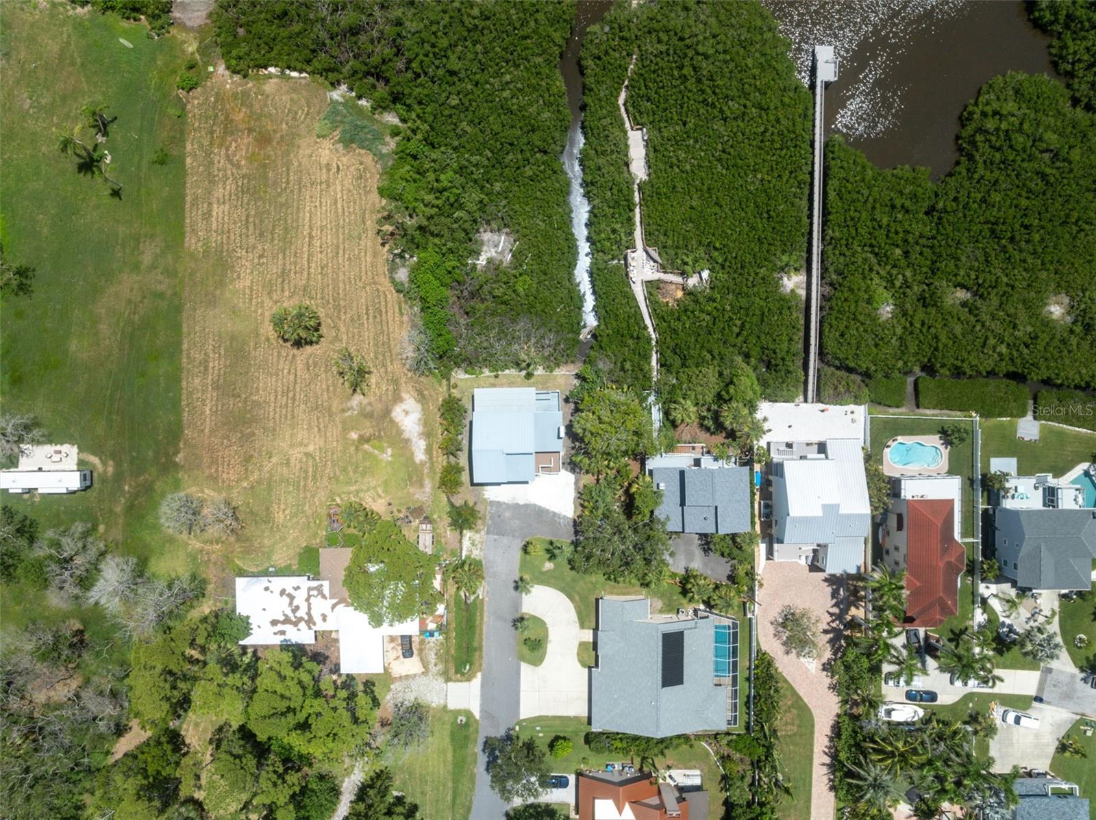 ACREAGE - Residential