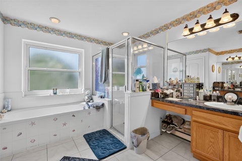Tiny photo for 9800 Crenshaw Circle, Clermont, FL 34711 (MLS # G5114300)