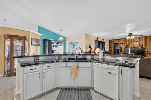 Tiny photo for 9800 Crenshaw Circle, Clermont, FL 34711 (MLS # G5114300)