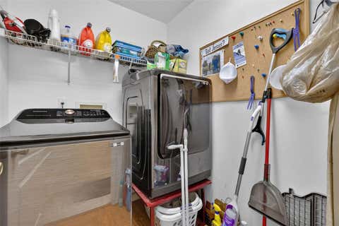 Tiny photo for 9800 Crenshaw Circle, Clermont, FL 34711 (MLS # G5114300)