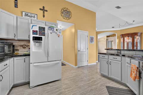 Tiny photo for 9800 Crenshaw Circle, Clermont, FL 34711 (MLS # G5114300)