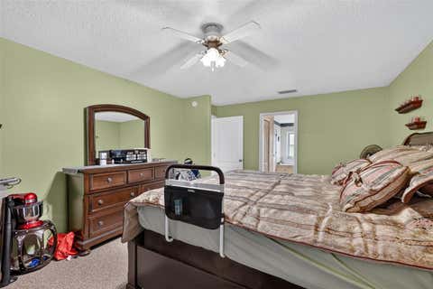 Tiny photo for 9800 Crenshaw Circle, Clermont, FL 34711 (MLS # G5114300)