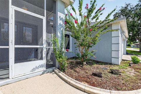 Tiny photo for 9800 Crenshaw Circle, Clermont, FL 34711 (MLS # G5114300)
