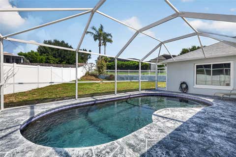 Tiny photo for 9800 Crenshaw Circle, Clermont, FL 34711 (MLS # G5114300)