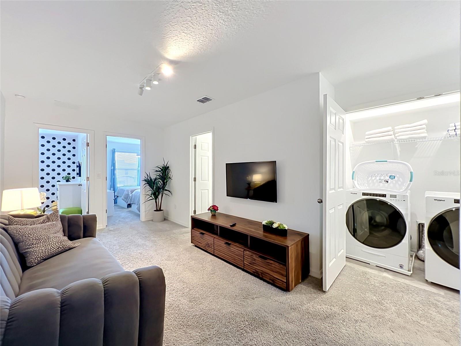 SOLARA RESORT VACATION VILLAS REP - Residential