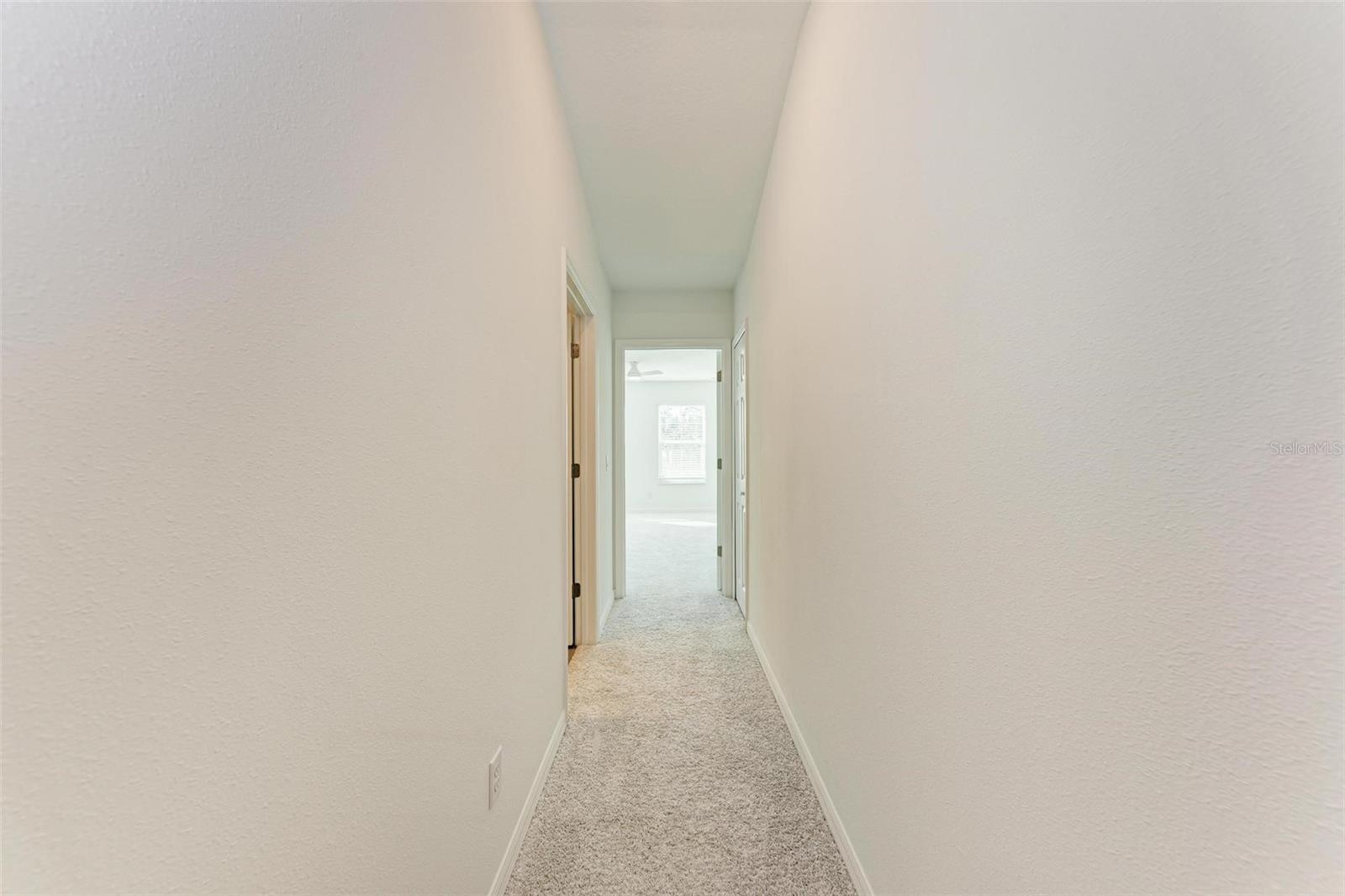 SIENNA PARK TOWNHOMES AT UNIVERSITY - Residential Lease