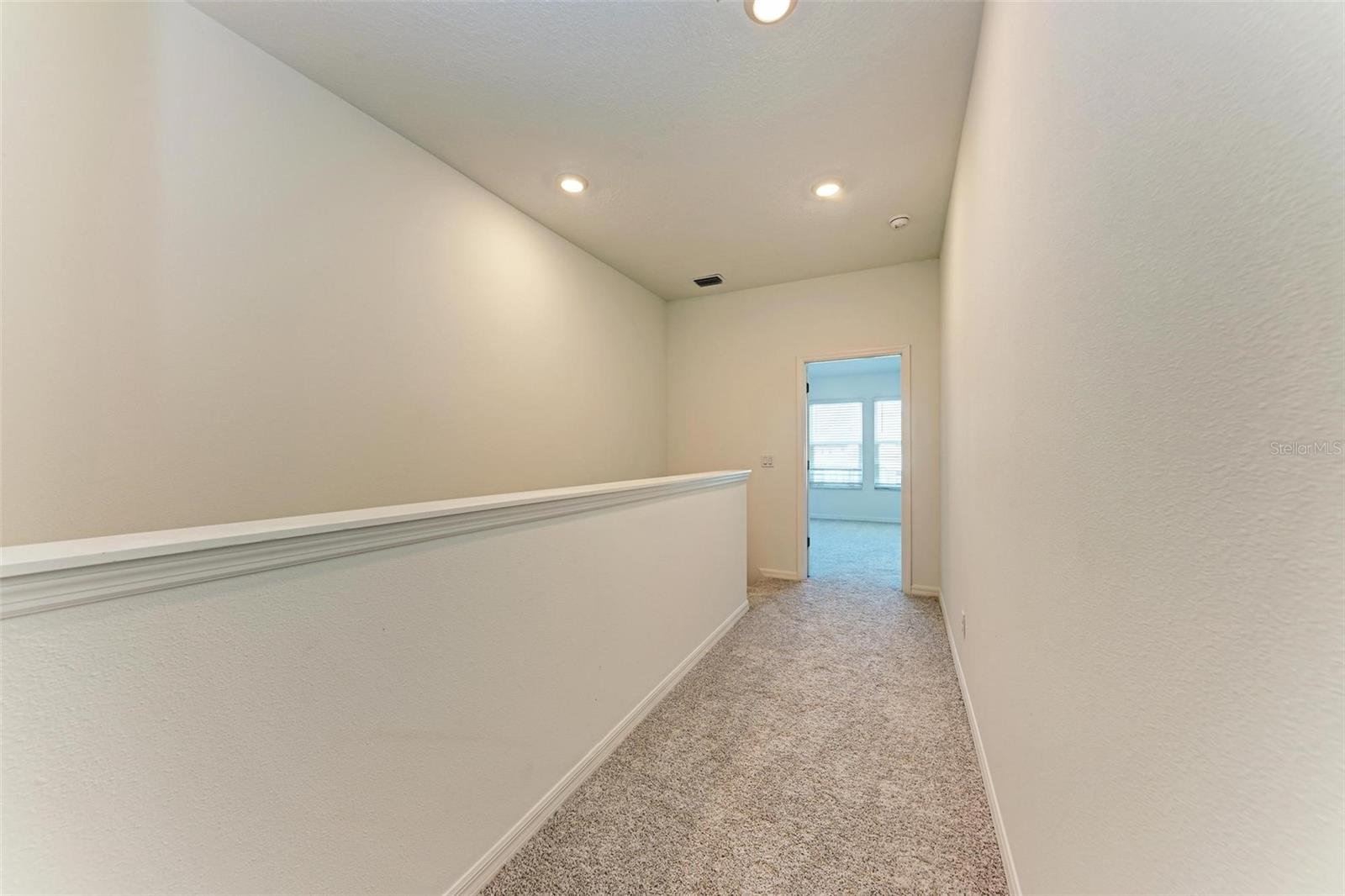 SIENNA PARK TOWNHOMES AT UNIVERSITY - Residential Lease