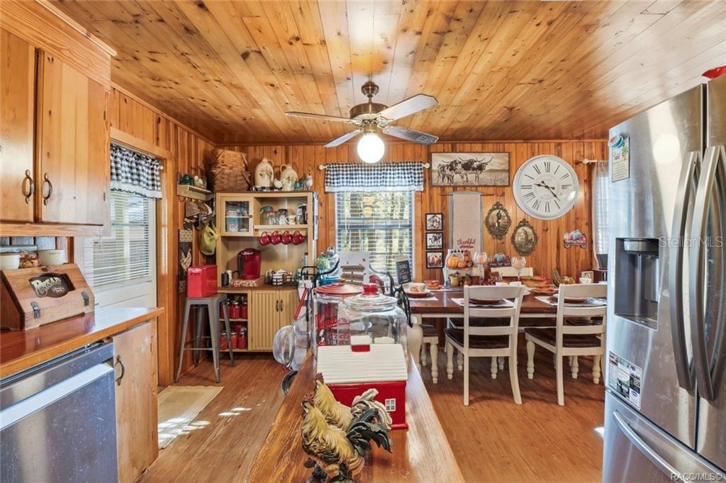 WEST & JOHNSON ADD - Residential