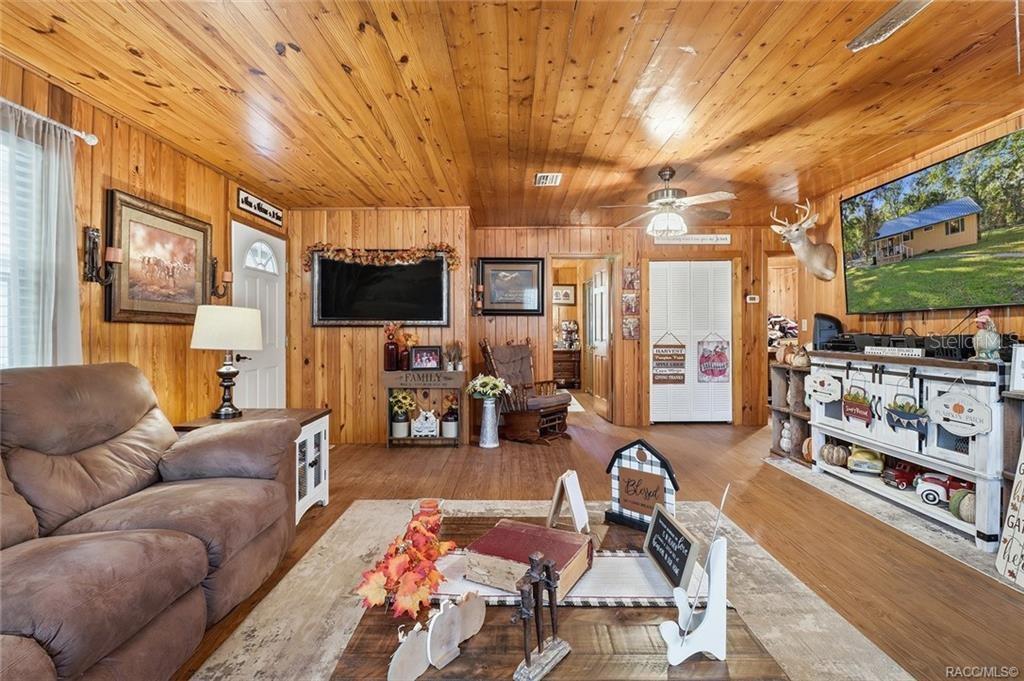 WEST & JOHNSON ADD - Residential