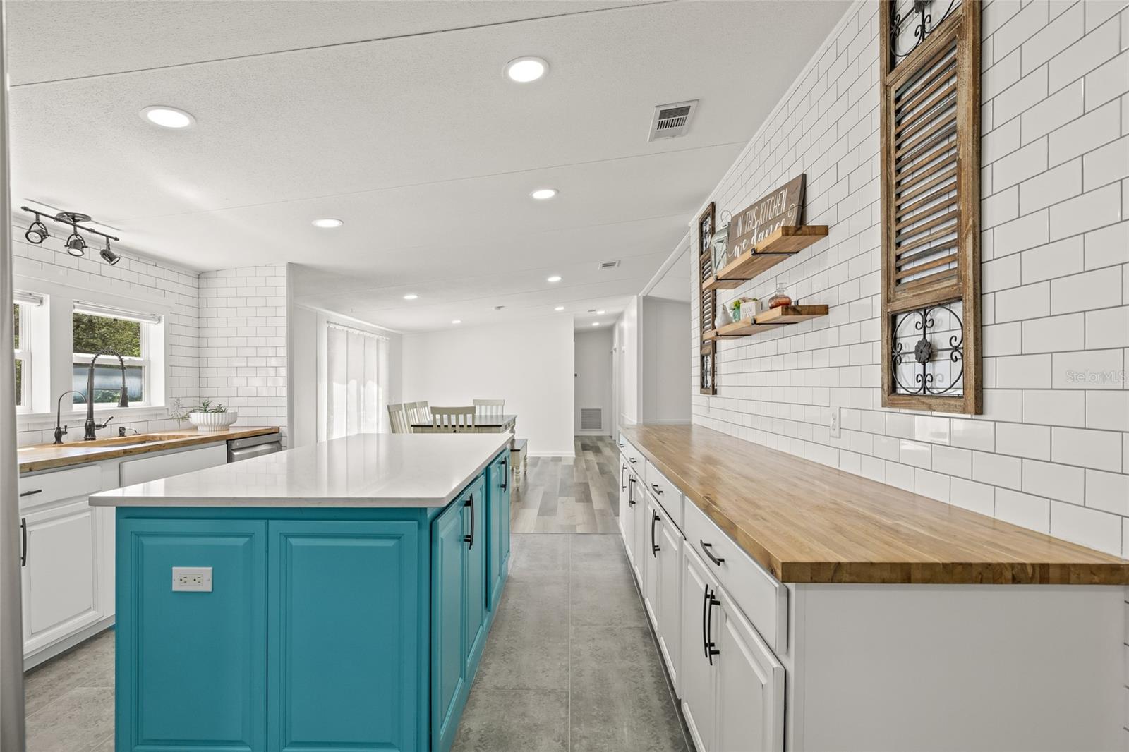 UNPLATTED - Residential