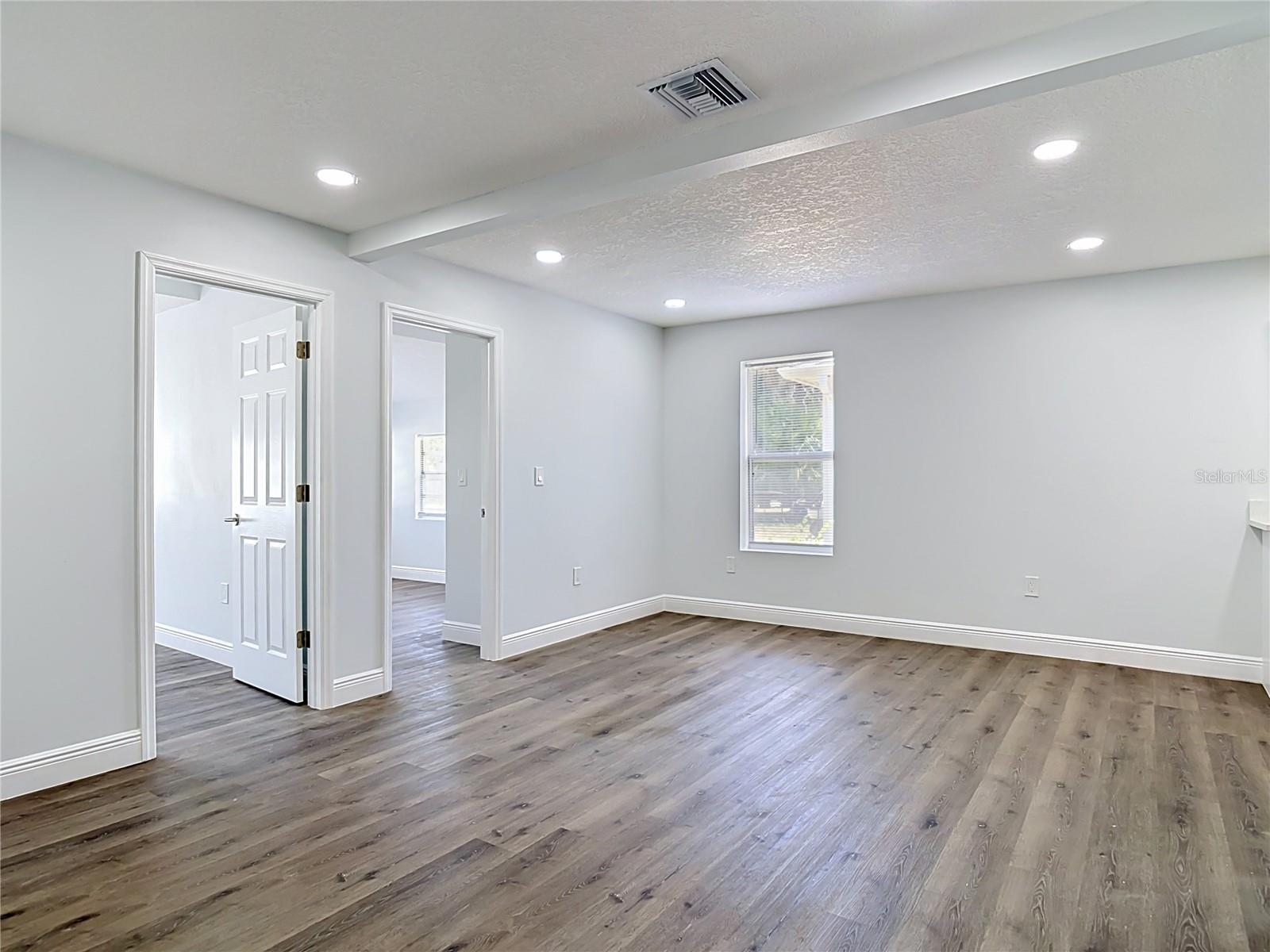 ORMOND LT N RIVER LT 11 - Residential