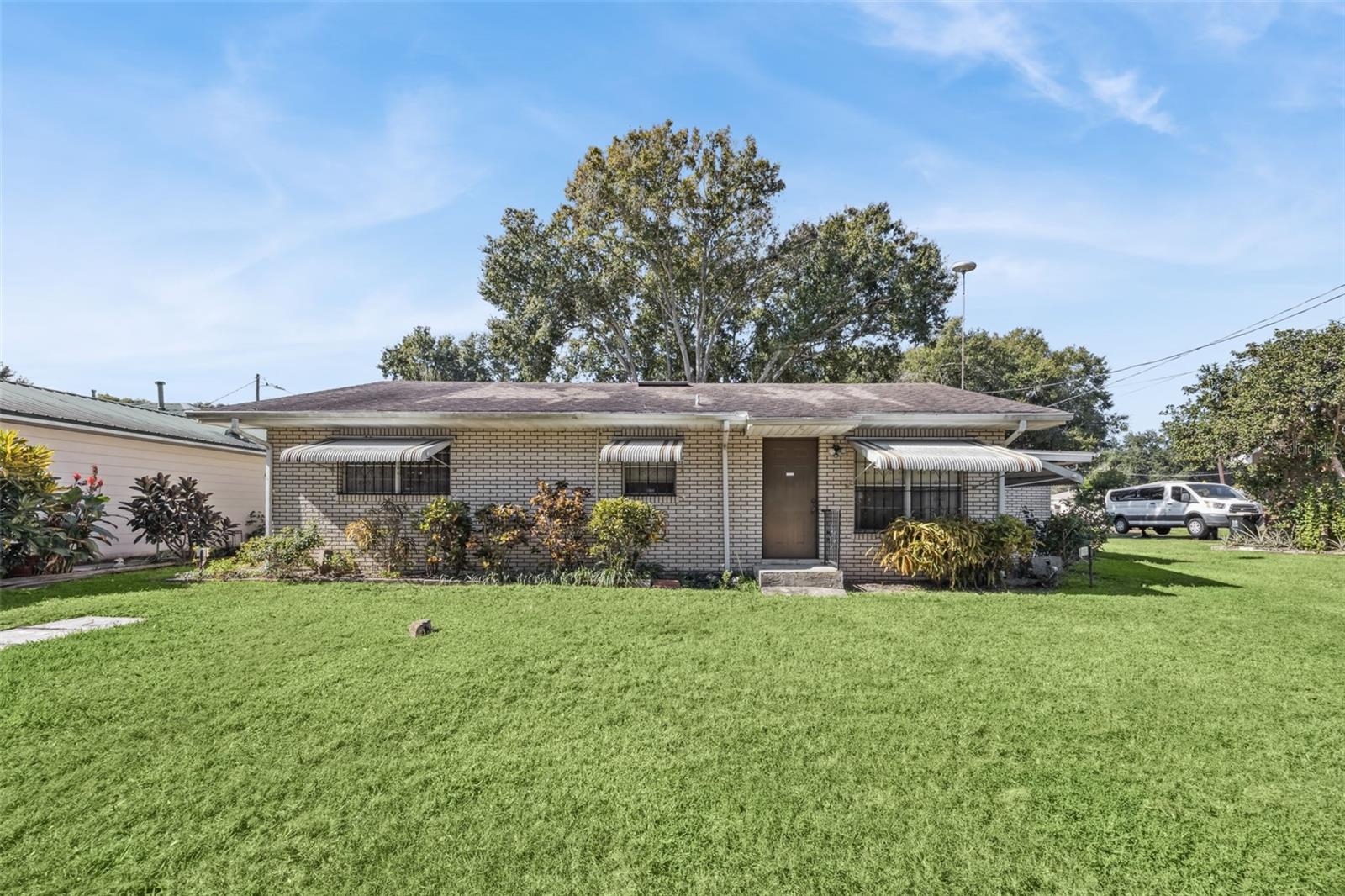 INWOOD - Residential