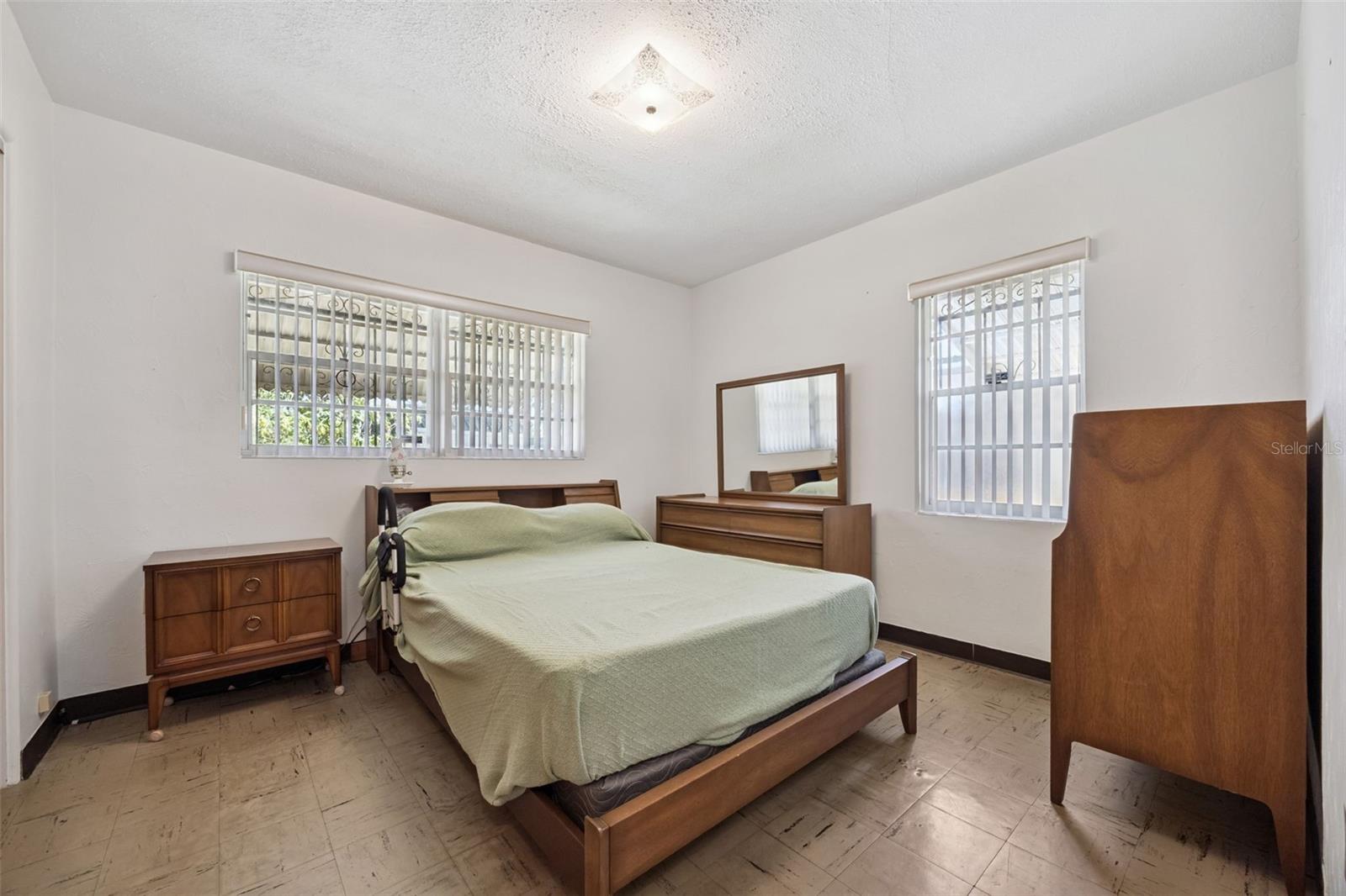 INWOOD - Residential