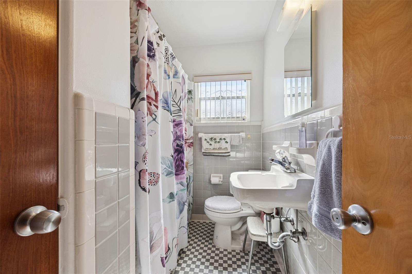 INWOOD - Residential