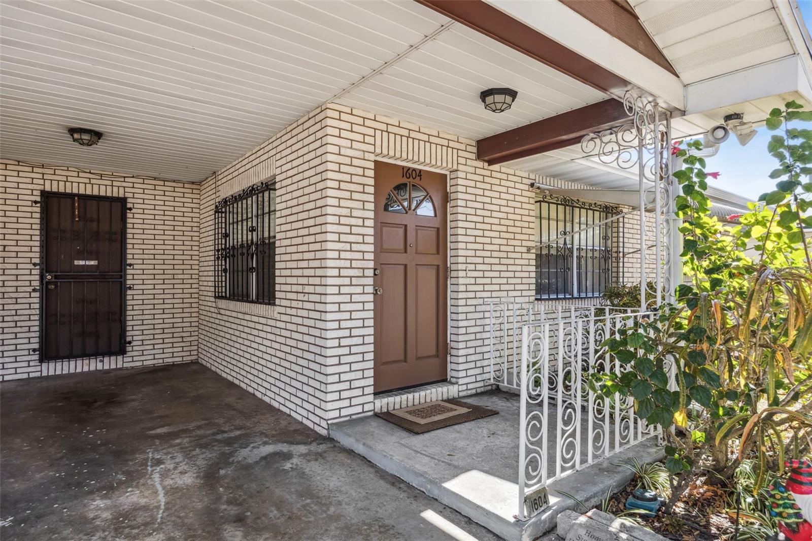 INWOOD - Residential