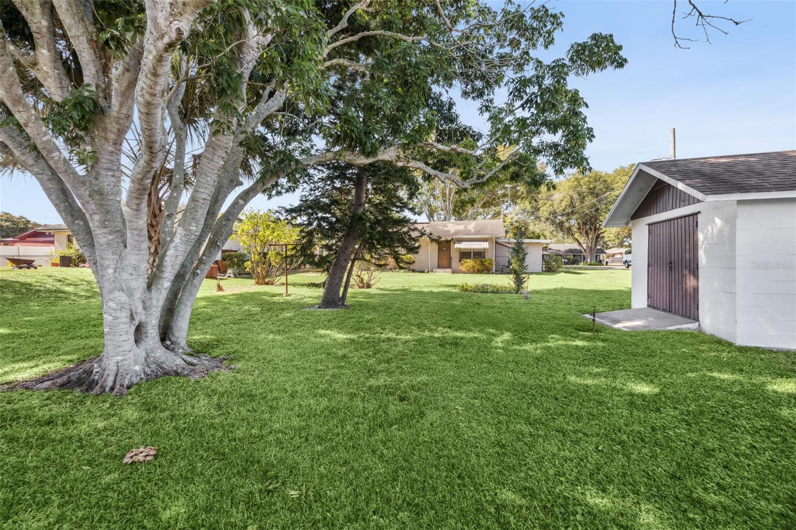 INWOOD - Residential