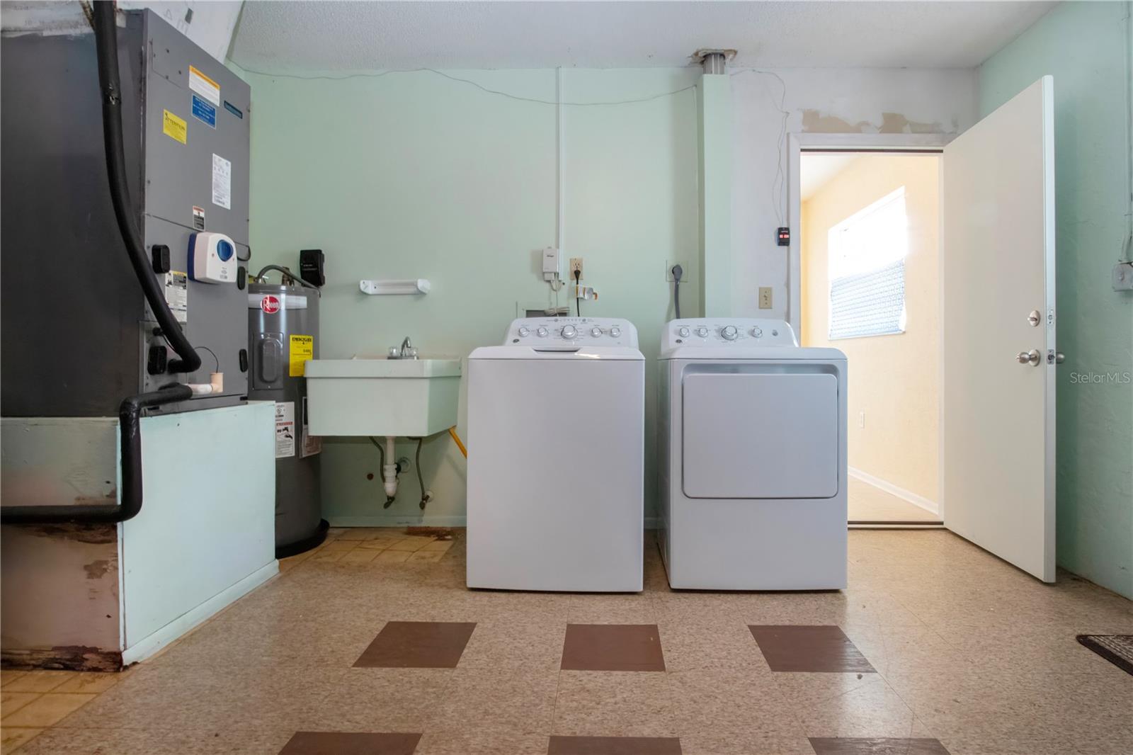 RIVER ISLES UNIT 3-A - Residential