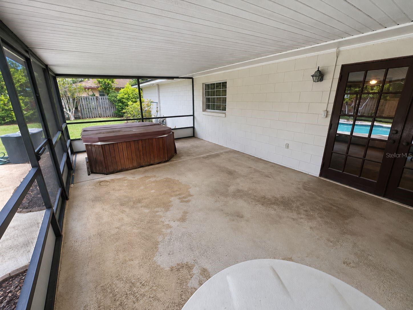 4224 FALLWOOD CIRCLE