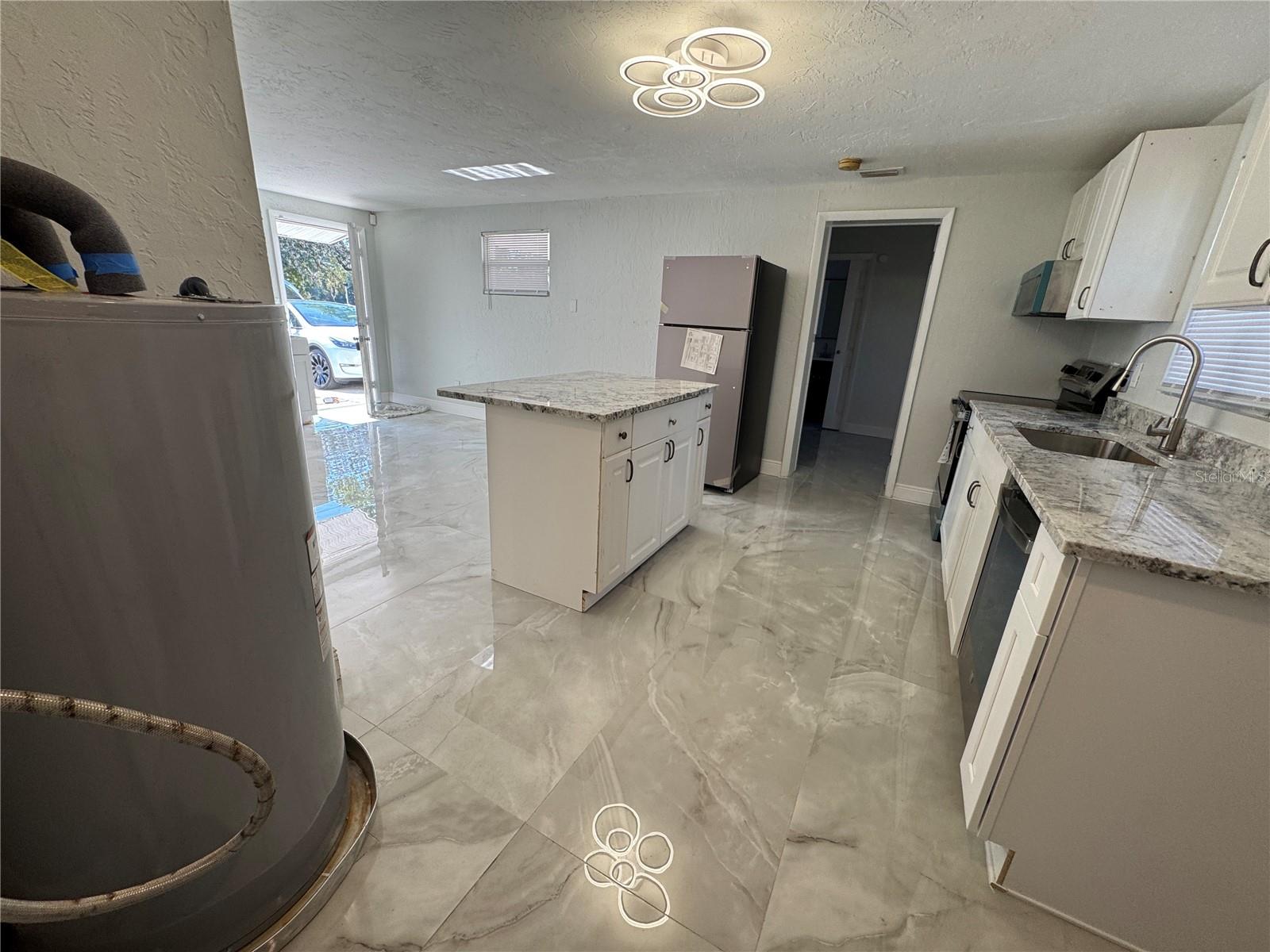 RIDGECREST ACRES - Residential Lease