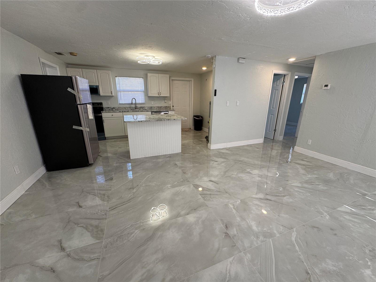 RIDGECREST ACRES - Residential Lease