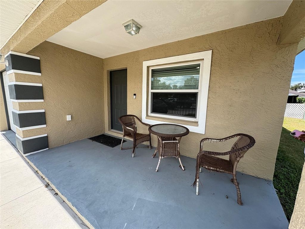 Photo of 2603 5th Avenue E, Palmetto, FL 34221 (MLS # A4663402)