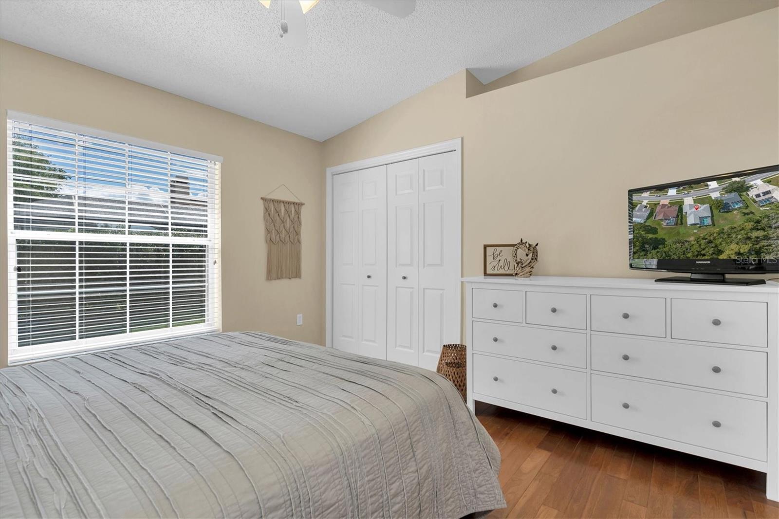 TRINITY OAKS - Residential