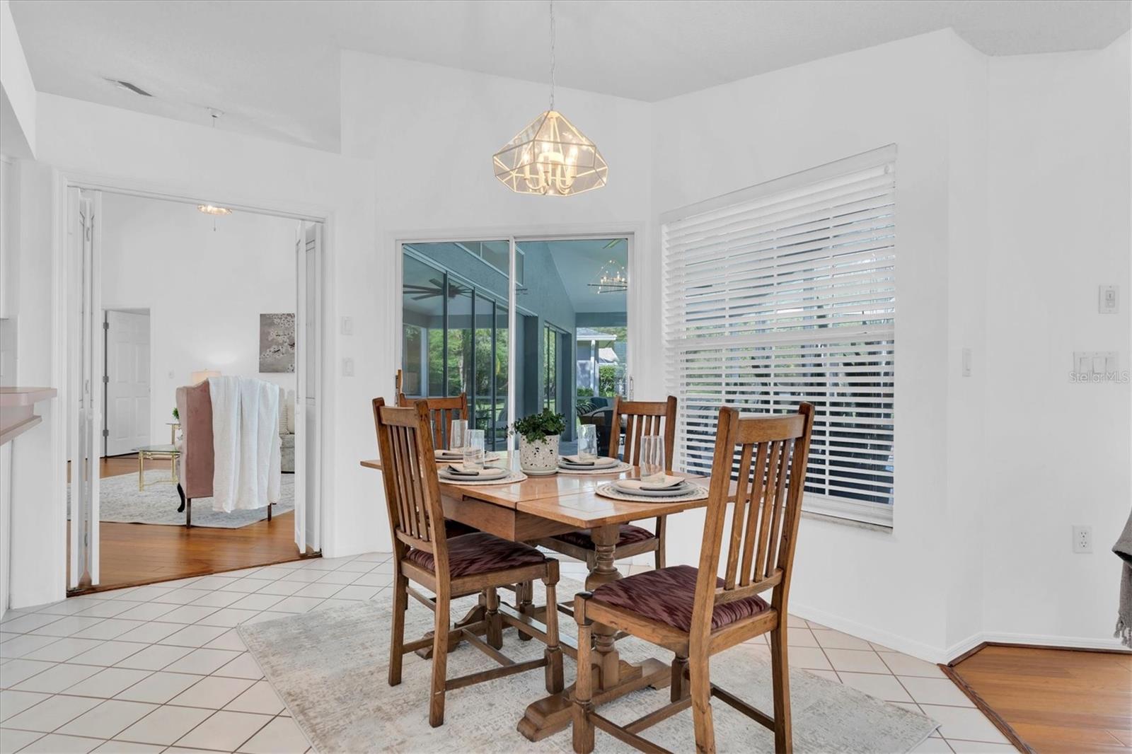 TRINITY OAKS - Residential