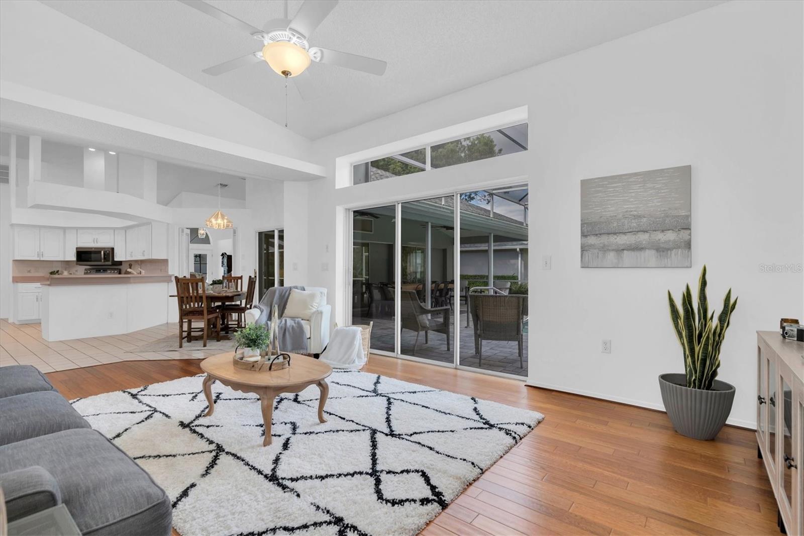 TRINITY OAKS - Residential