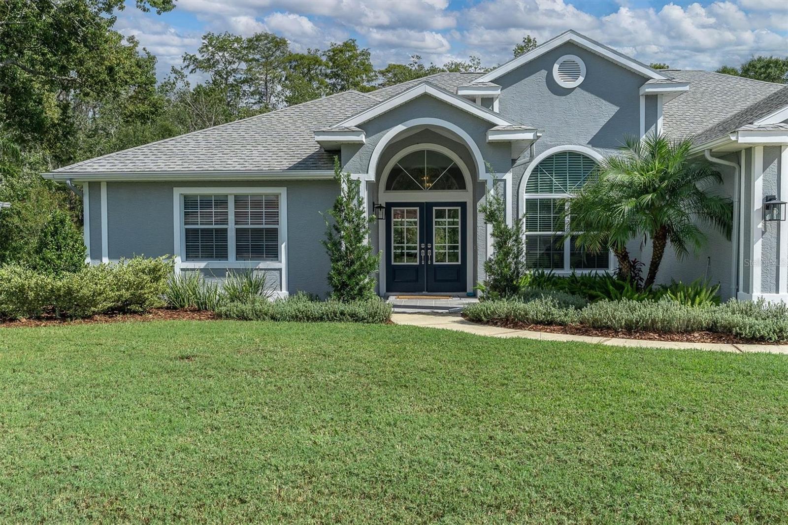 TRINITY OAKS - Residential