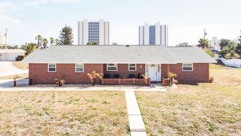 Photo of 2601 S Peninsula Drive, Daytona Beach, FL 32118 (MLS # TB8489785)