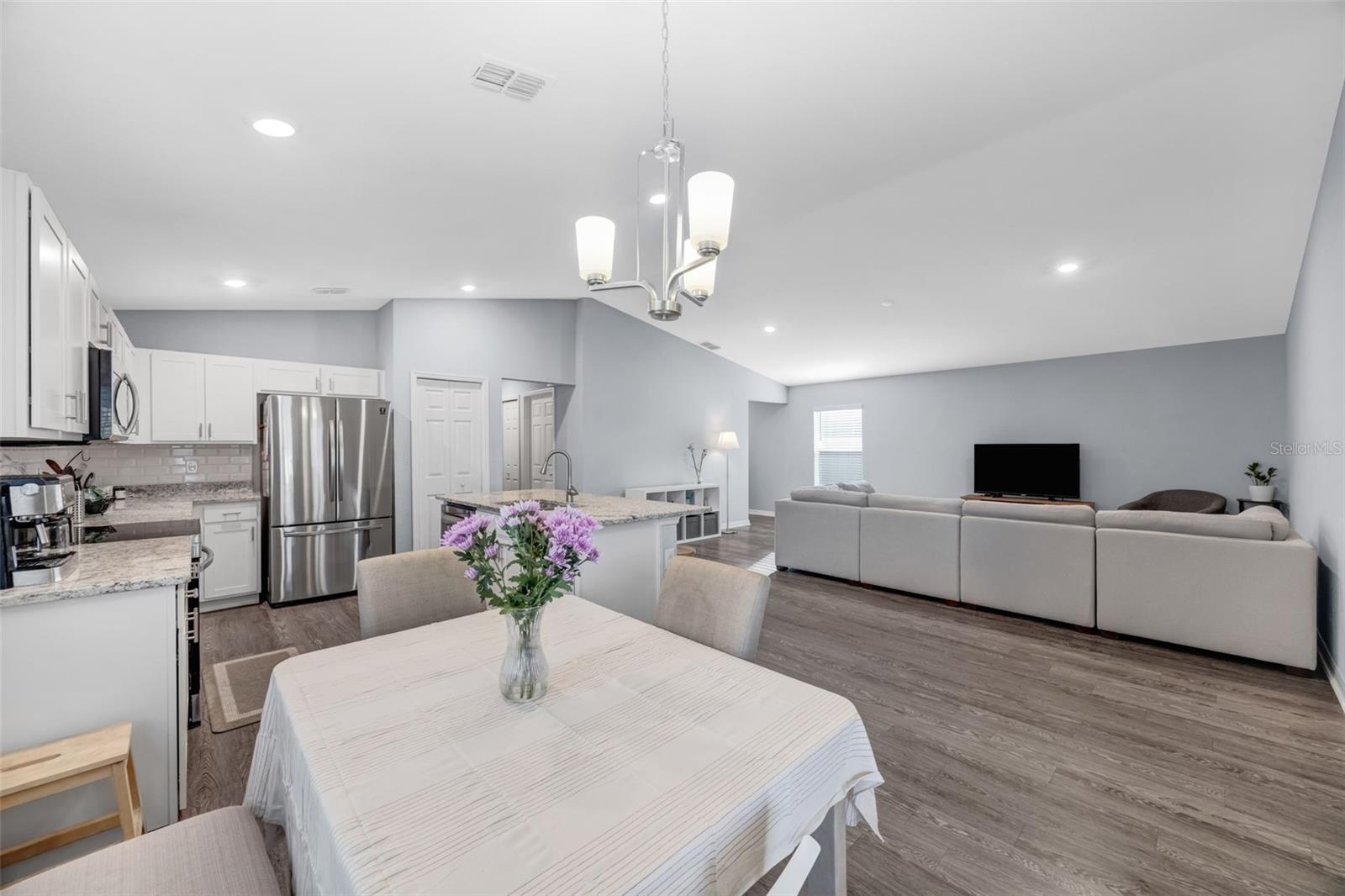 RIDGEWOOD - Residential