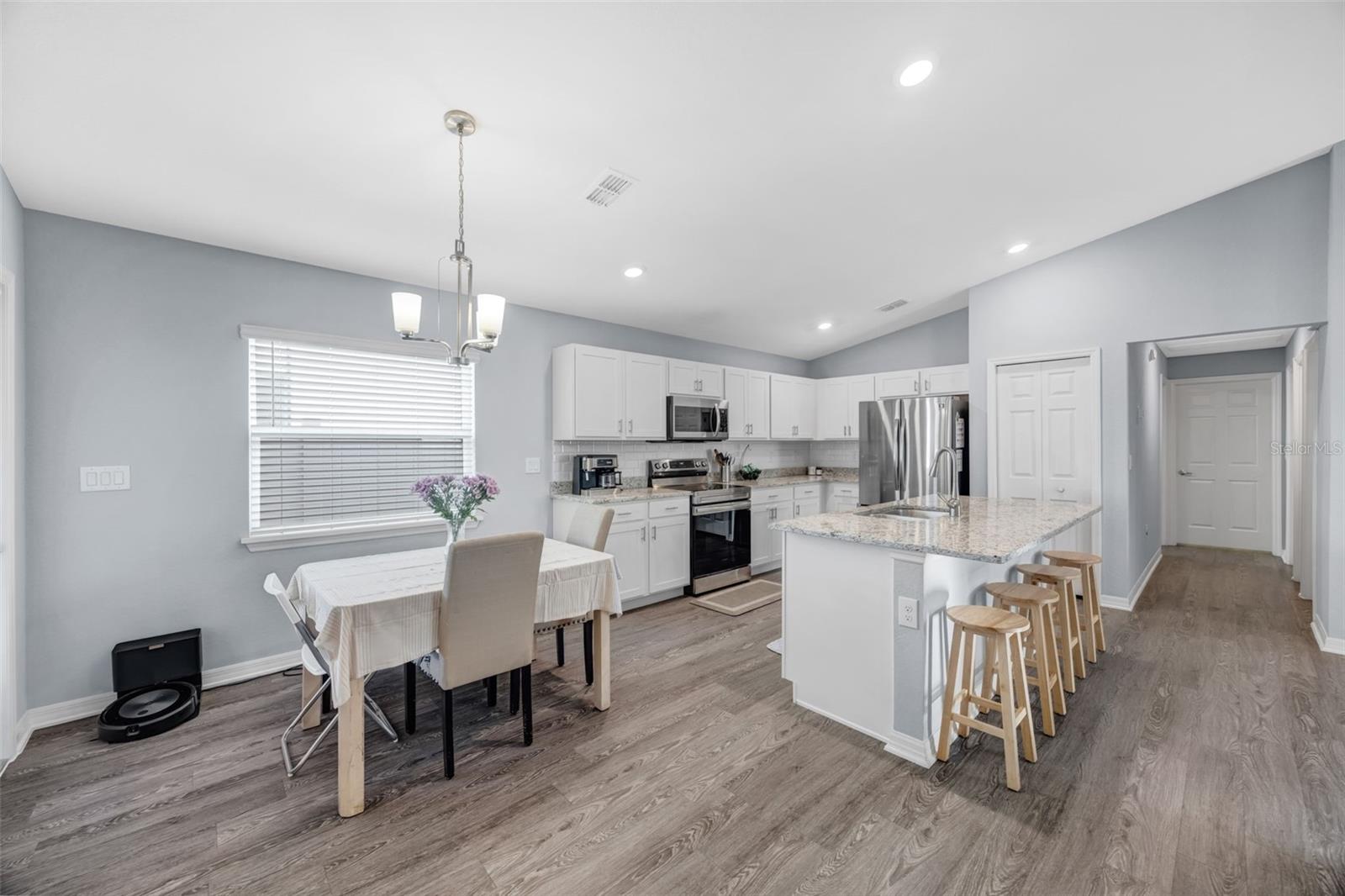 RIDGEWOOD - Residential