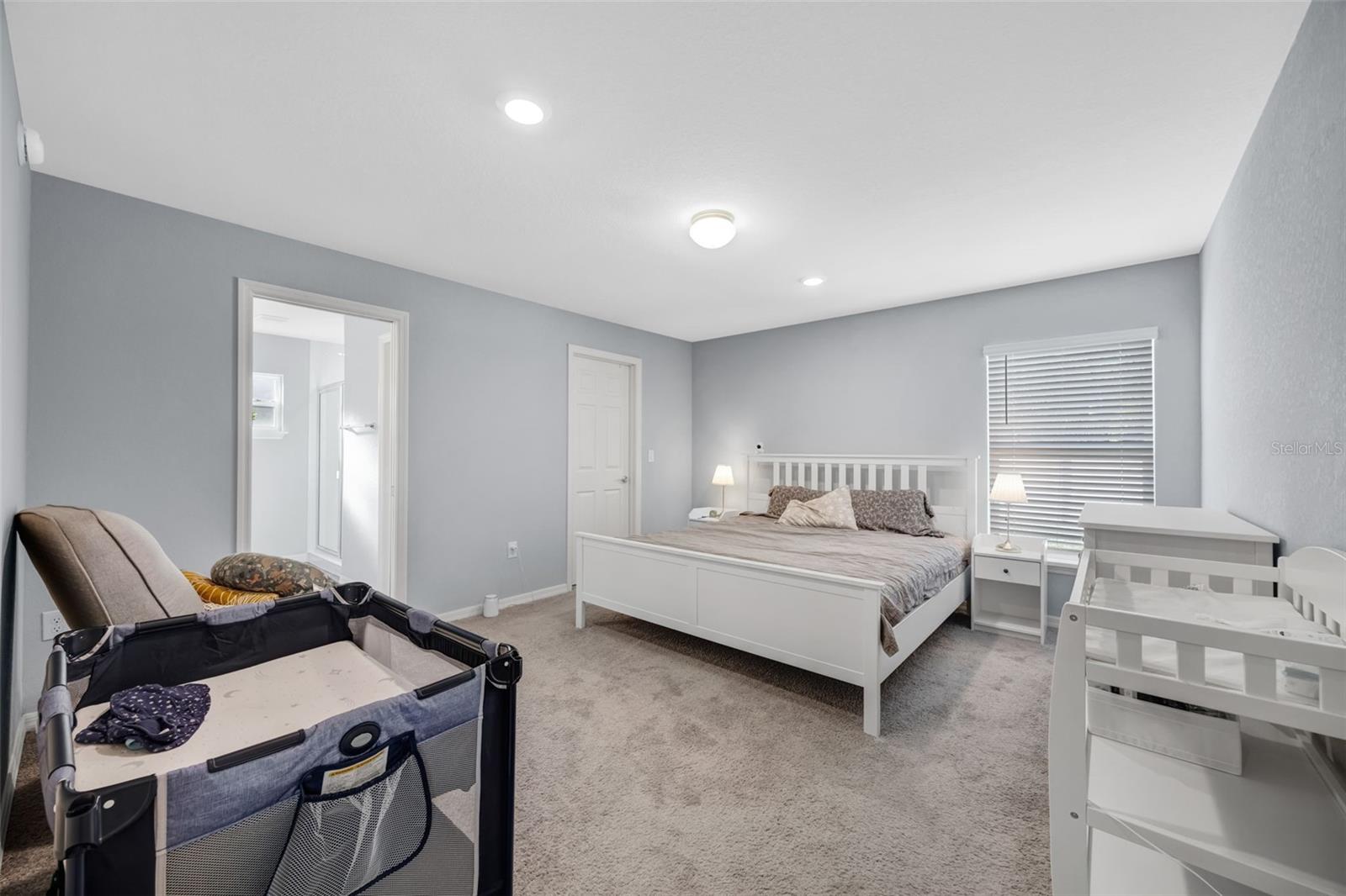 RIDGEWOOD - Residential