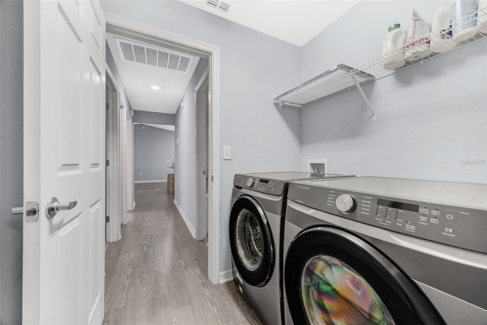 RIDGEWOOD - Residential