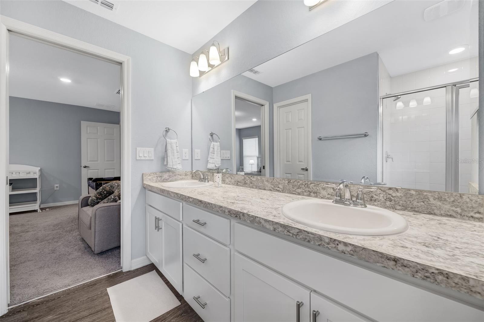 RIDGEWOOD - Residential