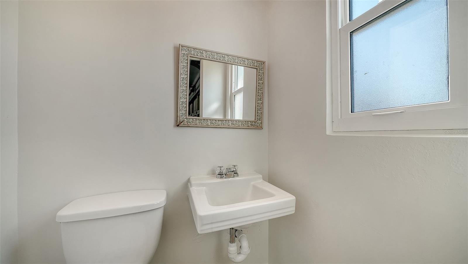 SOUTH GATE - Residential