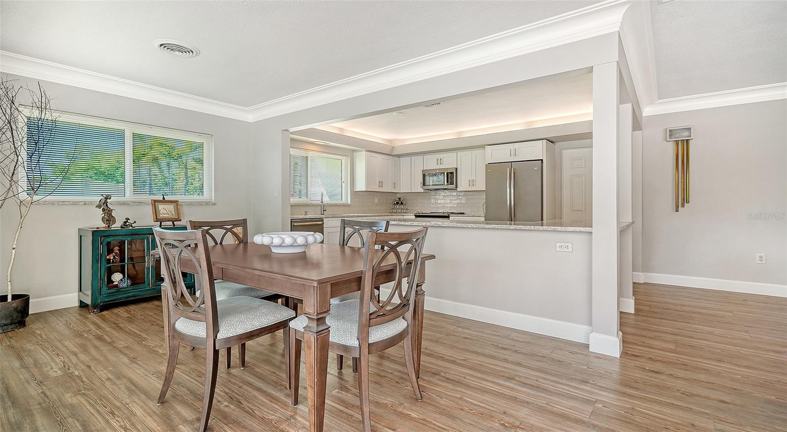 SOUTH GATE - Residential