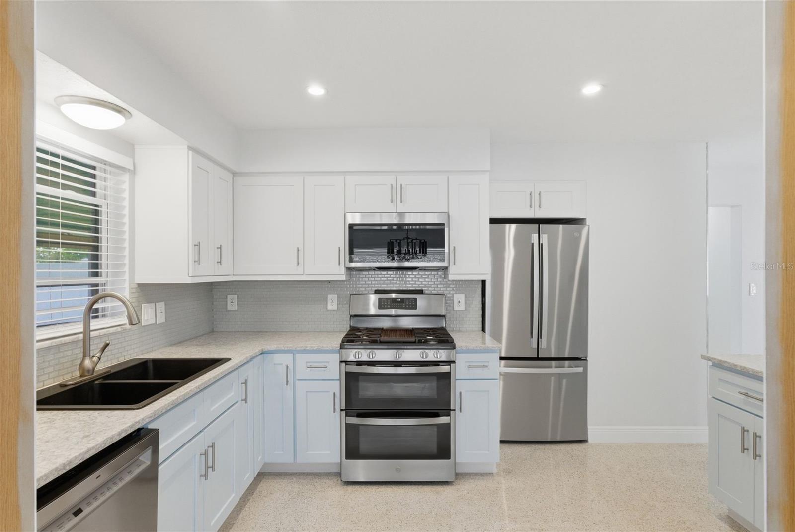 KELLY JOHN A SCARBROUGH SUB - Residential