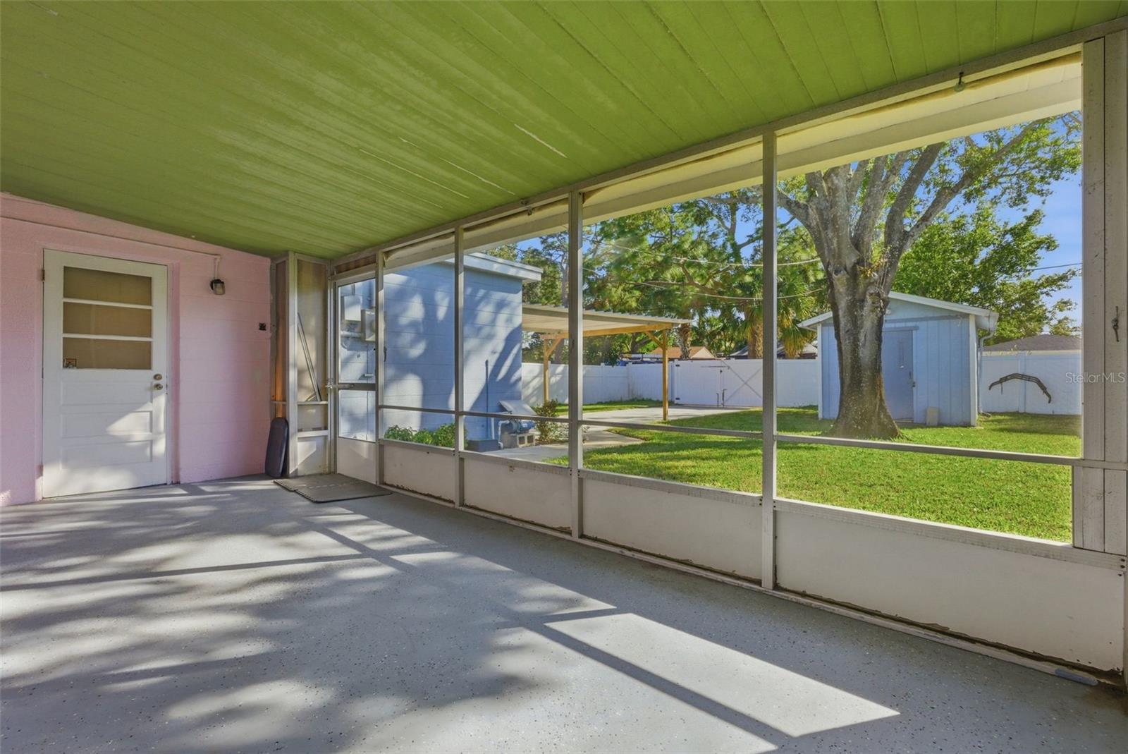 KELLY JOHN A SCARBROUGH SUB - Residential