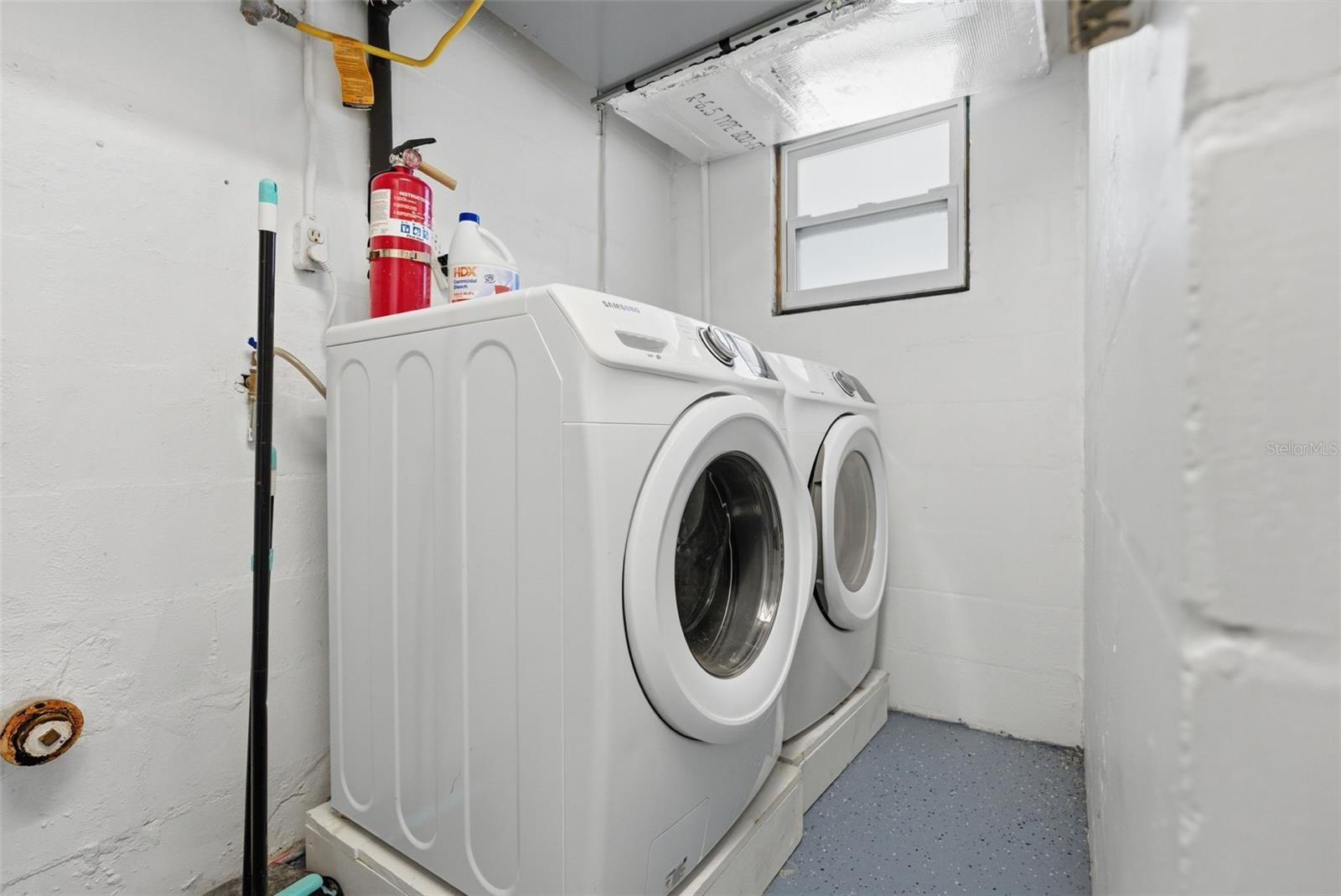 KELLY JOHN A SCARBROUGH SUB - Residential