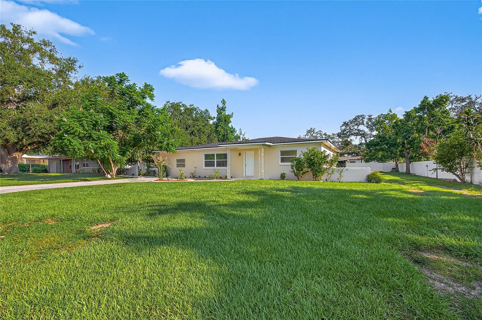 2503 W DIANA STREET